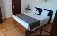 Kamar Tidur 5 The Boliqueime Inn