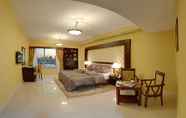 Kamar Tidur 4 Deira Suites Hotel Apartment