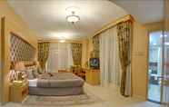 Kamar Tidur 7 Deira Suites Hotel Apartment