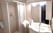 Toilet Kamar 5 Albergo Il Glicine