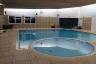 Swimming Pool Al Jawhara Hotel Apartments