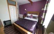 Kamar Tidur 7 Old Hall House, NEC