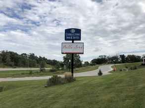 Exterior 4 Cobblestone Inn & Suites - Denison - Oak Ridge