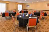 Dewan Majlis Hampton Inn & Suites Douglas