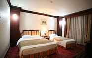 Kamar Tidur 4 Onyang Grand Hotel