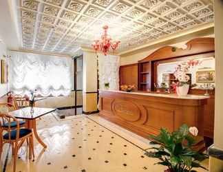 Lobi 2 Hotel Domus Cavanis Venezia