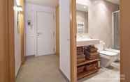 In-room Bathroom 7 Bonavista Apartments - Virreina