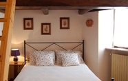 Kamar Tidur 4 Il Castello di Rosceto