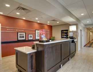 Lobby 2 Hampton Inn & Suites Springfield/Downtown