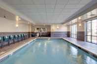 Swimming Pool Hampton Inn & Suites Springfield/Downtown