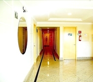 Lobby 2 Hotel Domani