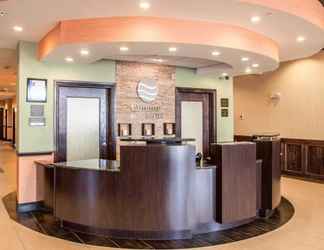 Lobby 2 Comfort Inn & Suites