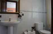 In-room Bathroom 3 Casa Rural Outeiro