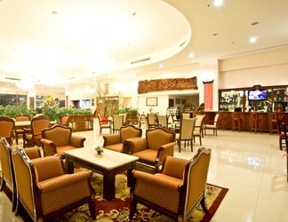 Lobby 2 Champasak Grand Hotel