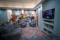 Lobby Strand Suites By Neu Collective