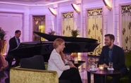 บาร์ คาเฟ่ และเลานจ์ 3 Aria Hotel Budapest by Library Hotel Collection