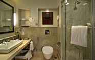 In-room Bathroom 6 Fortune Park JPS Grand Member ITC's hotel group