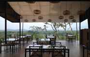 ร้านอาหาร 2 Rabbiz Hill Resort