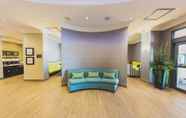 Lobby 2 Hampton Inn & Suites by Hilton Bolton