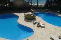 Swimming Pool Hotel SeaBreeze