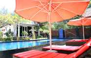 Swimming Pool 4 Danima Resort