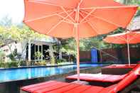 Swimming Pool Danima Resort