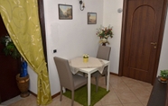 Bilik Tidur 3 Bed & Breakfast A Castel Capuano