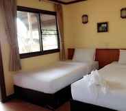 Kamar Tidur 6 J2B Beach Bungalows