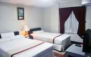 Bedroom 7 Hotel Asia