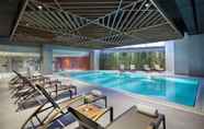 Swimming Pool 4 Hilton Garden Inn Istanbul Beylikduzu