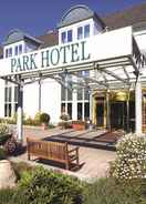 EXTERIOR_BUILDING Park Hotel Ahrensburg by Centro