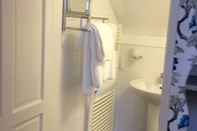 In-room Bathroom Tower House Executive Guest House