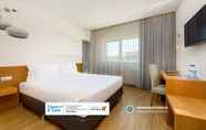 Bedroom 6 TRYP by Wyndham Leiria