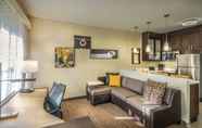 Common Space 7 Residence Inn by Marriott Savannah Airport