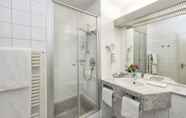 In-room Bathroom 5 Best Western Hotel Sindelfingen City