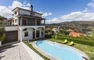 Swimming Pool 2 Douro House Loft