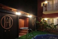 ภายนอกอาคาร Hostal Alhaja Playa