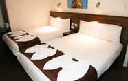 Bedroom 6 9A Craven Road Hotel