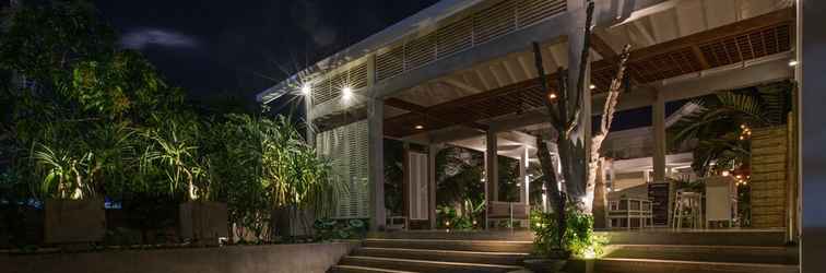 Exterior Sri Sharavi Beach Villas & Spa