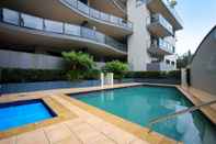 Swimming Pool Nautilos Apartments