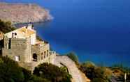 วิวและสถานที่ท่องเที่ยวใกล้เคียง 2 Aegean Castle  Andros - Adults Only