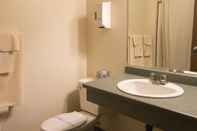 Toilet Kamar Destination Family Hotel