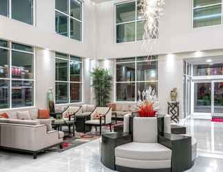 Lobi 2 Hawthorn Suites By Wyndham McAllen