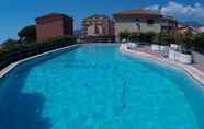Swimming Pool 3 Residence Riviera
