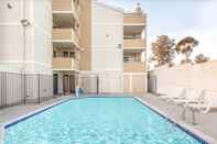 Swimming Pool Super 8 by Wyndham National City Chula Vista