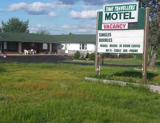 Exterior 2 Time Travellers Motel