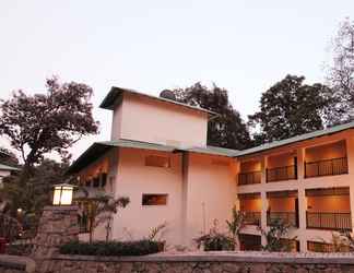 Exterior 2 Club Mahindra Mount Serene