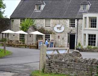 Exterior 2 The Horse & Groom Inn