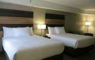 ห้องนอน 5 Days Inn & Suites by Wyndham Lindsay