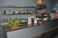 Bar, Kafe dan Lounge Hotel Melita